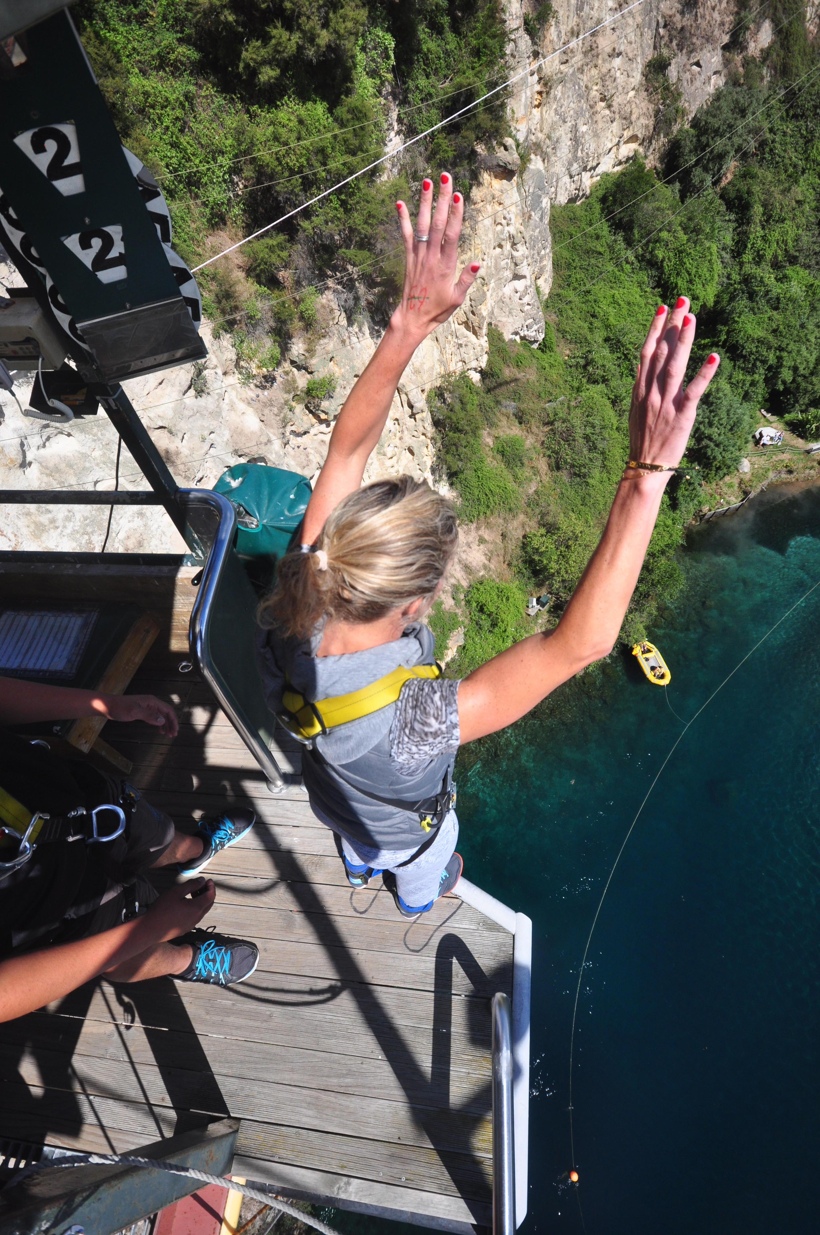 Meredith Kessler triathlete bungee jumping lake taupo at taupo bungy